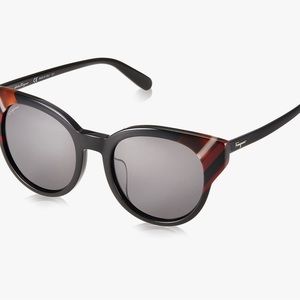 Salvatore Ferragamo SF883SA 001 Black Square Sunglasses